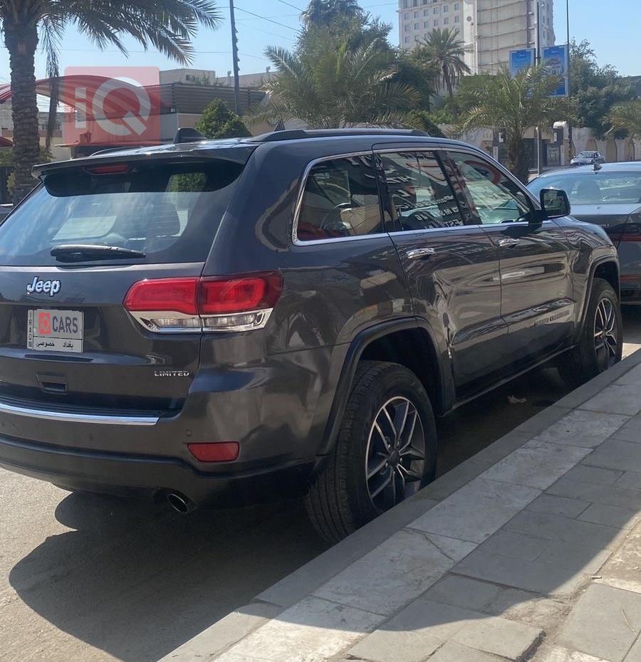 جيب جراند شيروكي